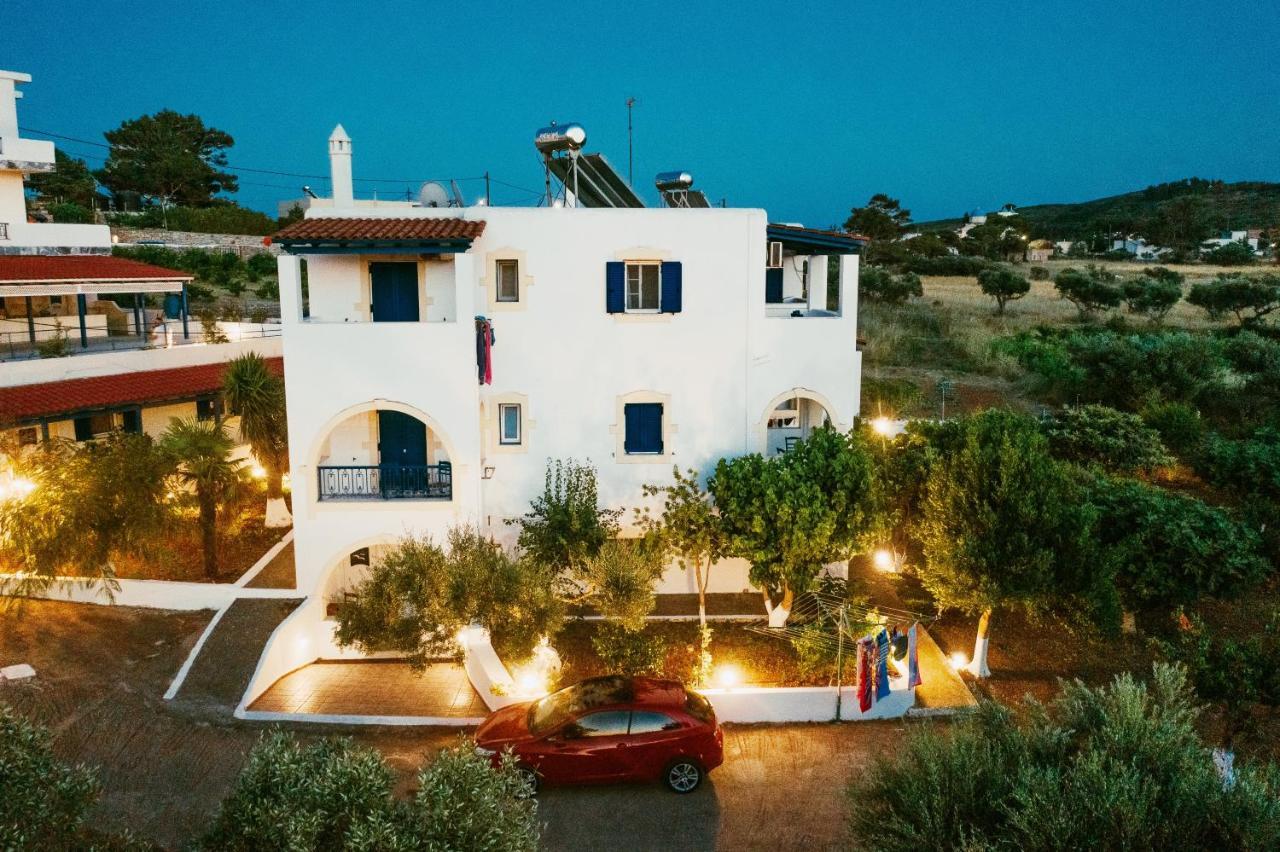 Theofilos Appartements Livadi  Luaran gambar