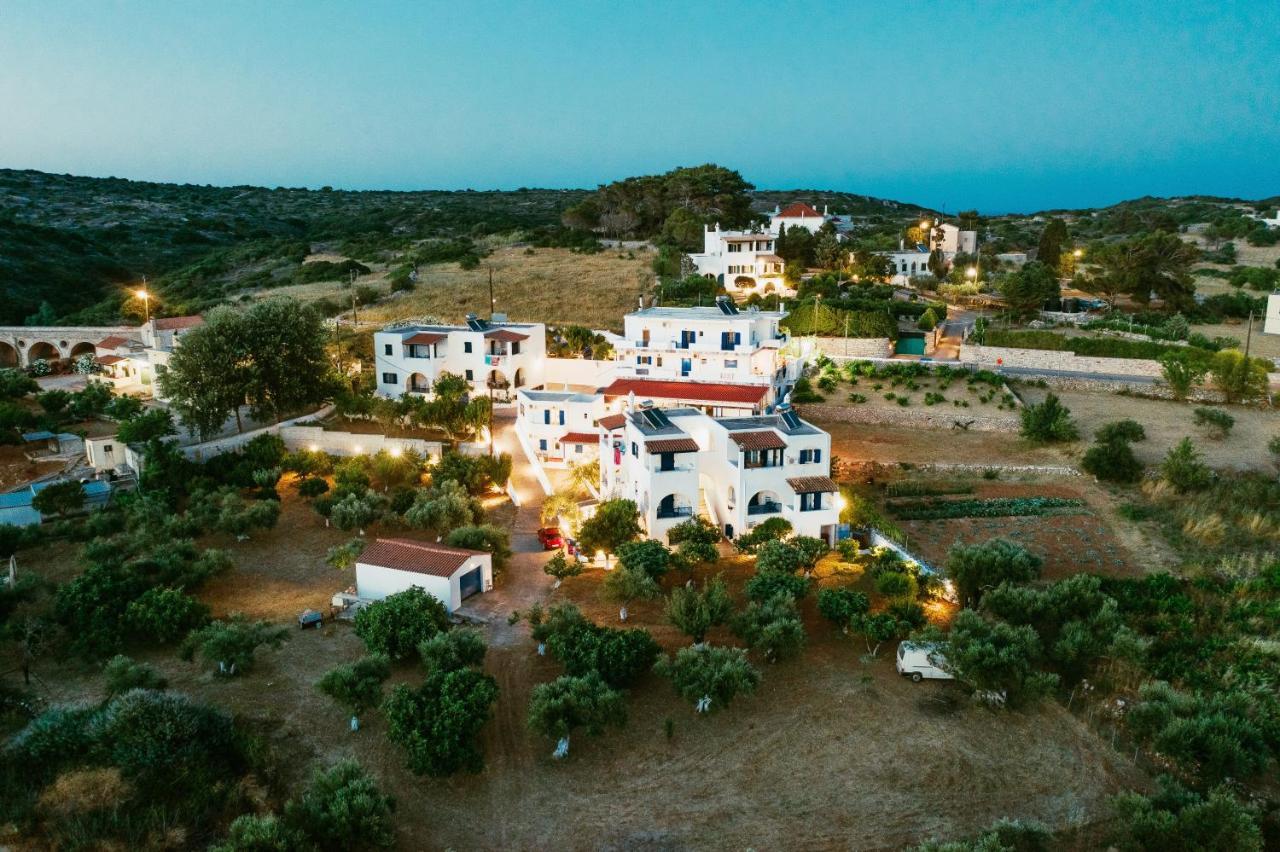 Theofilos Appartements Livadi  Luaran gambar