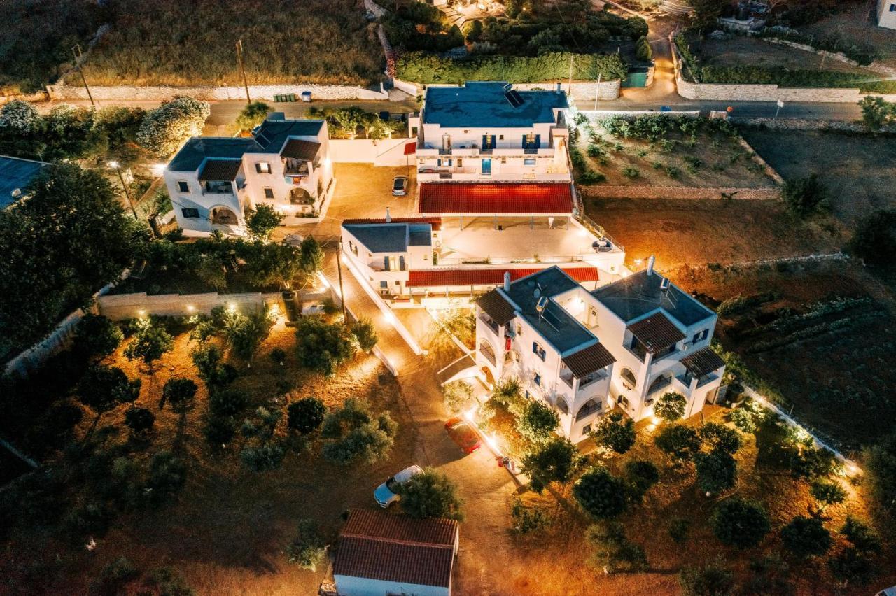 Theofilos Appartements Livadi  Luaran gambar