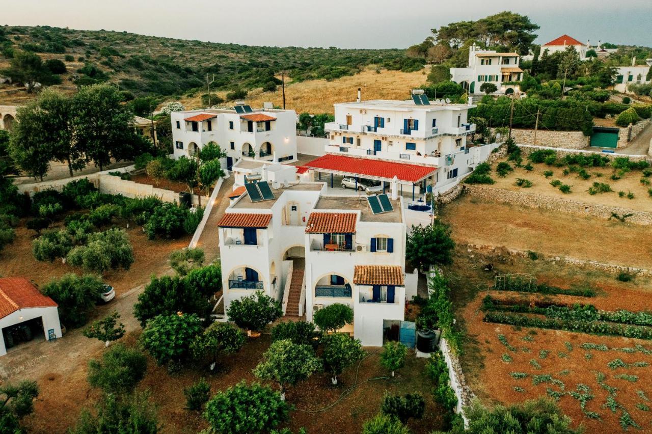 Theofilos Appartements Livadi  Luaran gambar