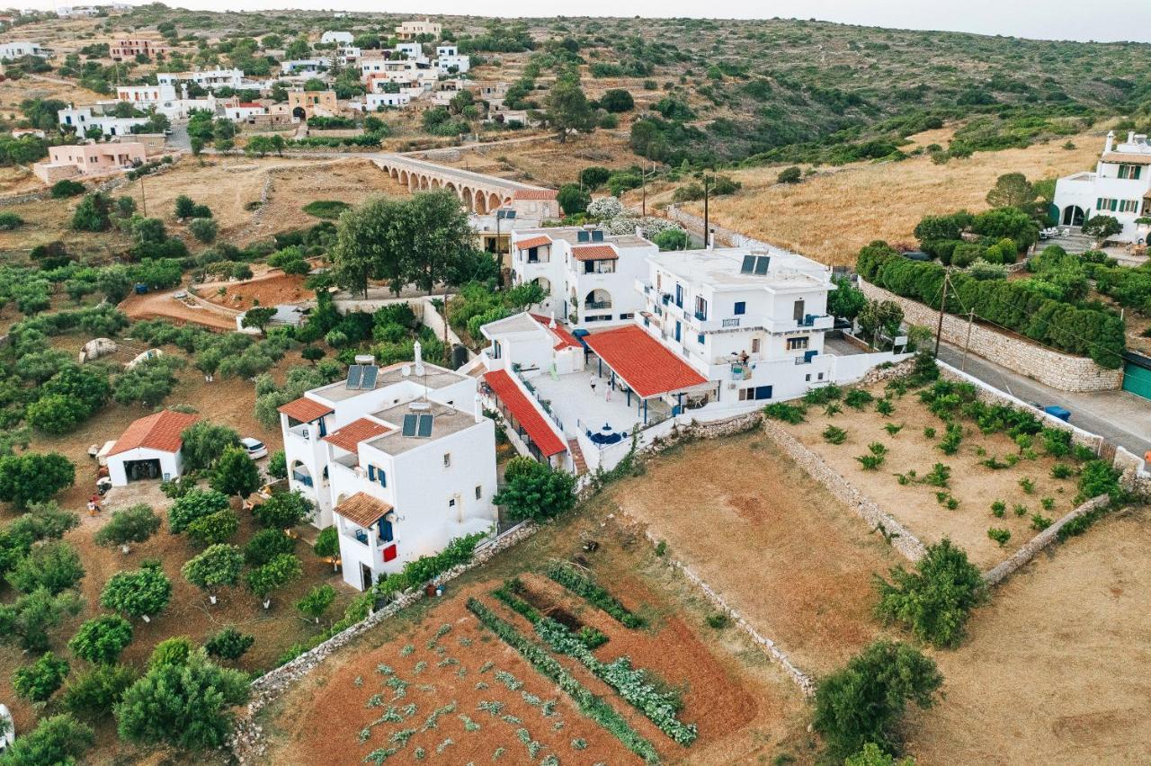 Theofilos Appartements Livadi  Luaran gambar