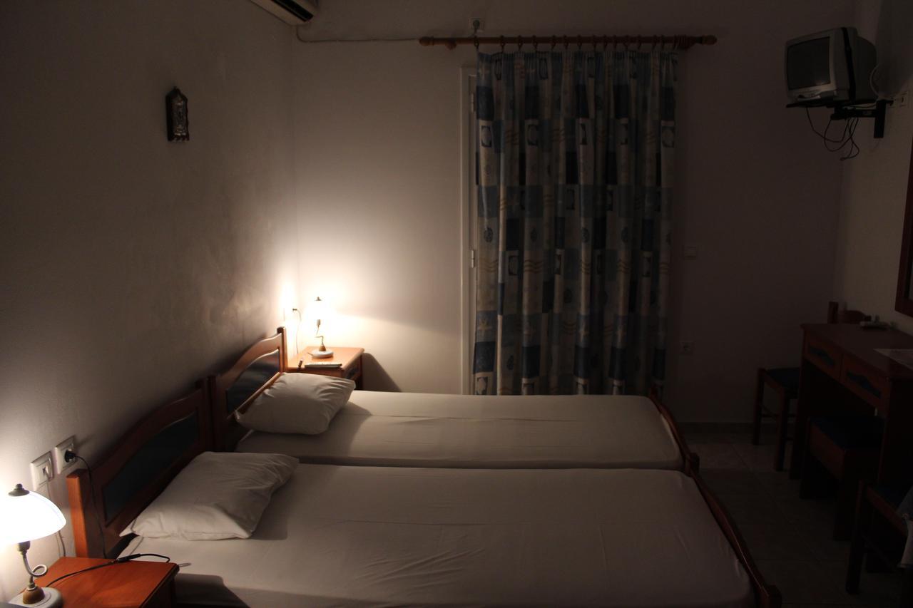 Theofilos Appartements Livadi  Luaran gambar