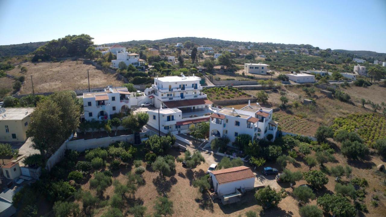 Theofilos Appartements Livadi  Luaran gambar